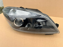 Laden Sie das Bild in den Galerie-Viewer, Frontscheinwerfer Skoda Fabia II Rechts Scheinwerfer Headlight SCH7303313420rg