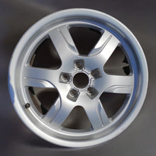 Load image into Gallery viewer, 1x Alufelge 17 Zoll 7.5&quot; 5x112 28ET Glanz Silber 8T0601025 Audi A5 Q5 Rim Wheel