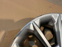 Laden Sie das Bild in den Galerie-Viewer, 1x Alufelge 17 Zoll 7.0&quot; 4x108 47 5ET H1BC-1007-D1A Ford Fiesta Rim Wheel