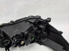 Laden Sie das Bild in den Galerie-Viewer, Frontscheinwerfer Toyota Hilux VIII SPP18194 Links Scheinwerfer Headlight SCH3403516120vr
