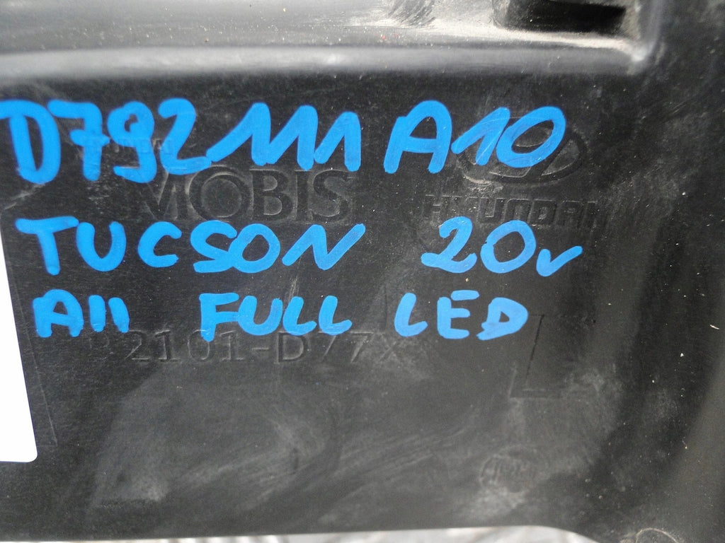 Frontscheinwerfer Hyundai D792111A10D792111A20 LED Ein Stück (Rechts oder Links)