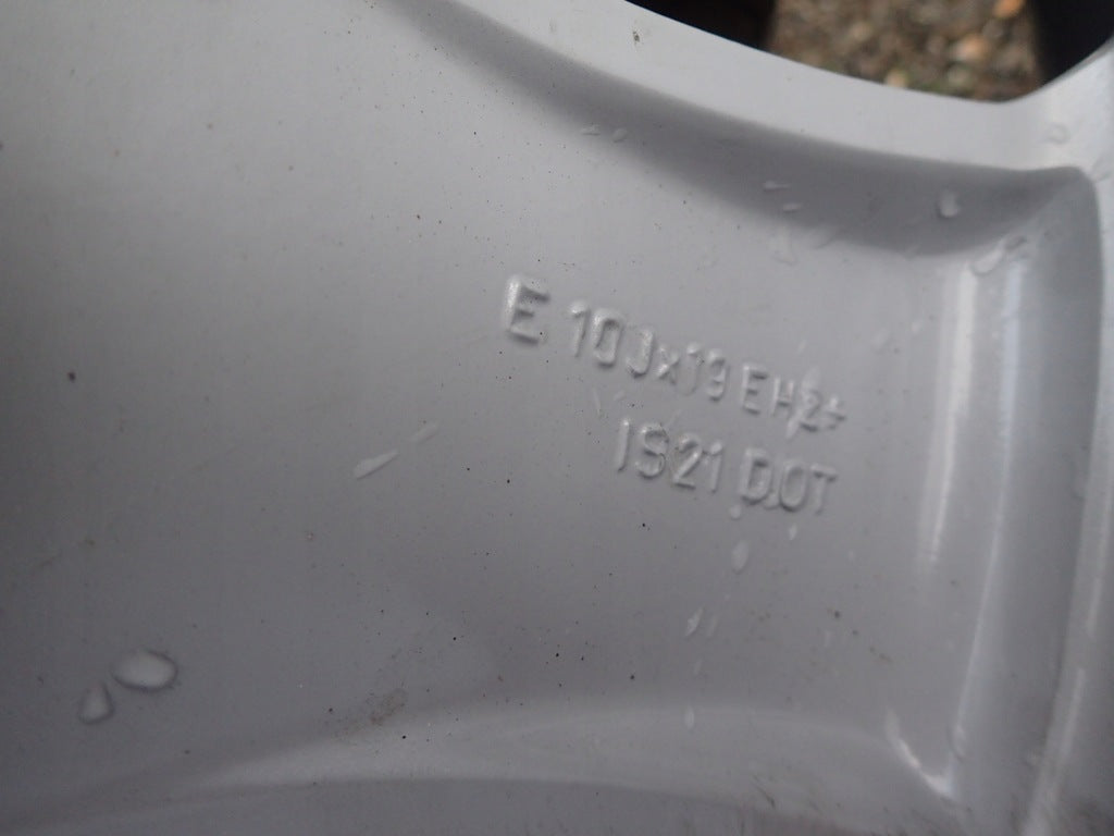 1x Alufelge 19 Zoll 10.0" 5x120 6778587 BMW 1 Rim Wheel FEL8432900382jl