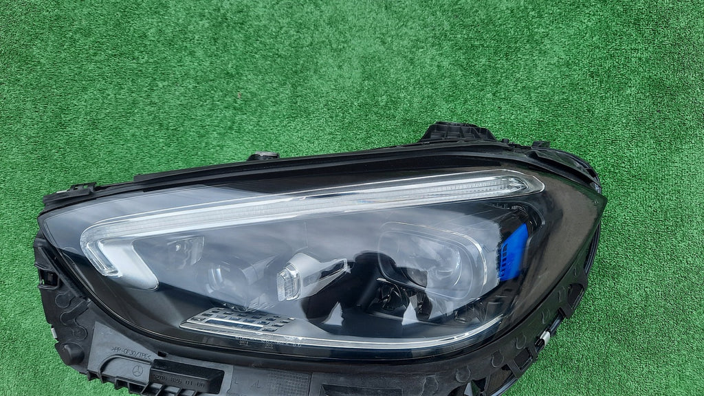 Frontscheinwerfer Mercedes-Benz W206 A2069064703 Links Scheinwerfer Headlight SCH8392559065ph