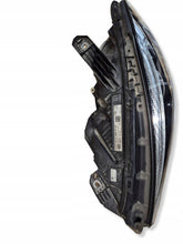 Laden Sie das Bild in den Galerie-Viewer, Frontscheinwerfer Mercedes-Benz Cla X117 C117 A1178206761 Links Headlight SCH3300483361pe