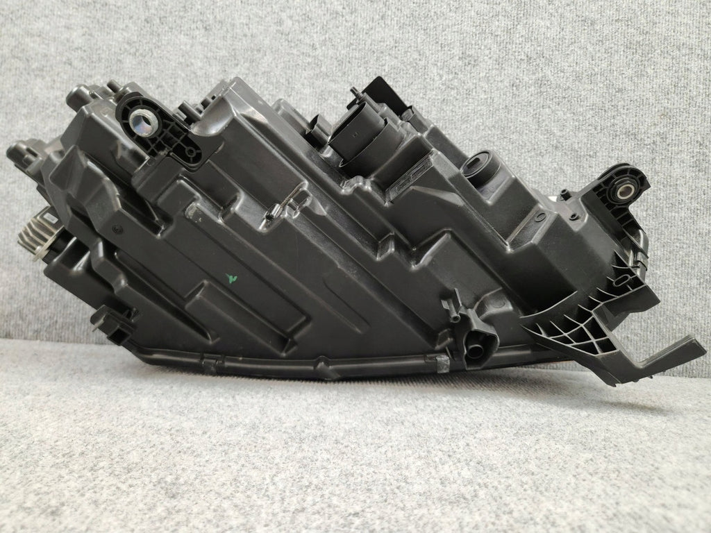 Frontscheinwerfer Skoda Octavia IV 5E4941015-SCZ LED Links Headlight SCH5937120004hk