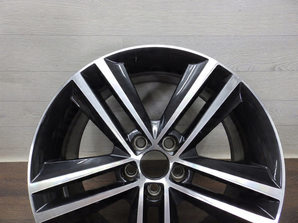 1x Alufelge 17 Zoll 7.0" 5x100 46ET 5JA601025D Skoda Fabia Iii Rim Wheel