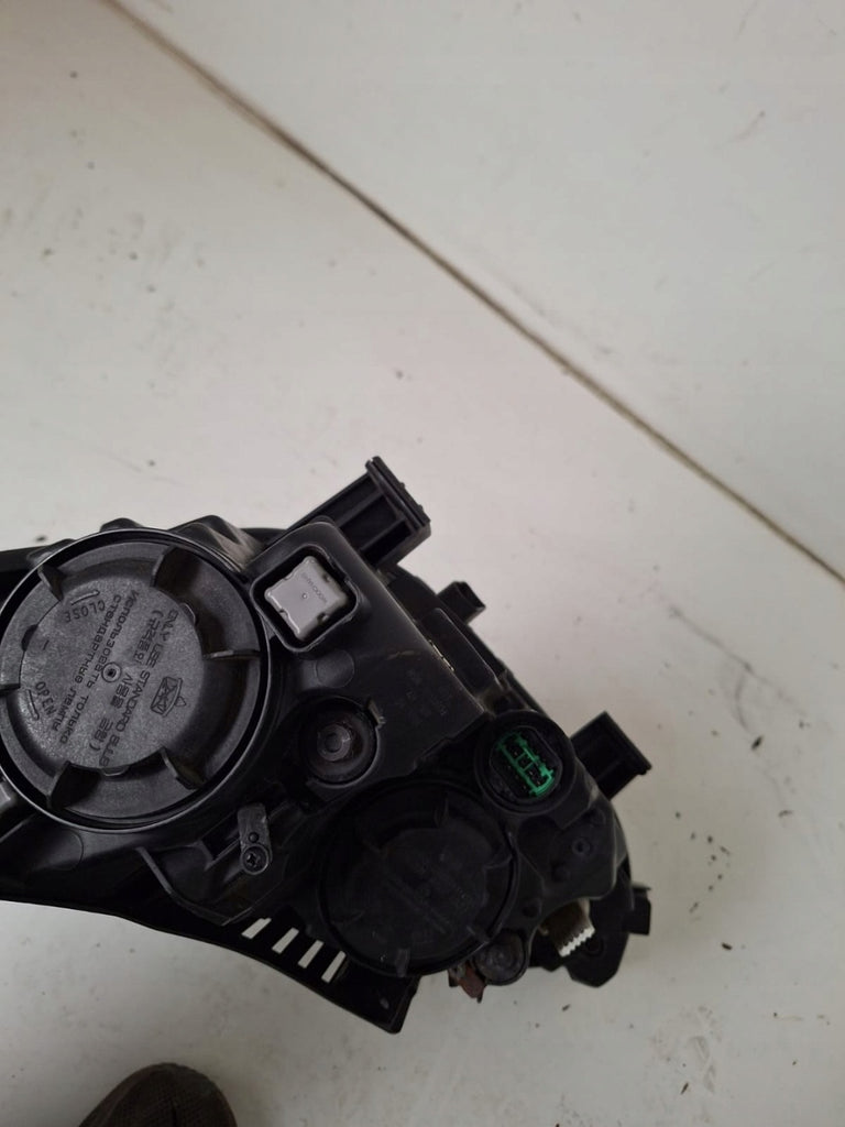 Frontscheinwerfer Hyundai I30 III 92102-G4020 Rechts Scheinwerfer Headlight SCH2231356338mo
