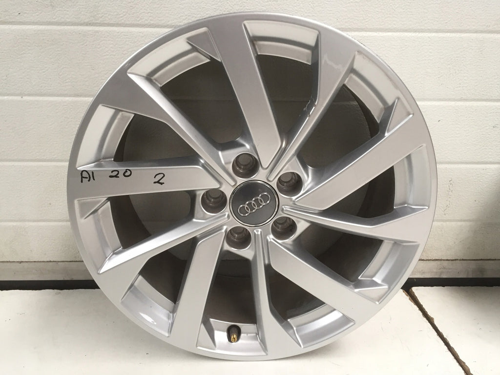 1x Alufelge 16 Zoll 6.5" 5x100 40ET Glanz Silber 82A601025 Audi A1 Rim Wheel