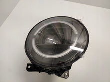 Laden Sie das Bild in den Galerie-Viewer, Frontscheinwerfer Mercedes-Benz W463 A4639067602 Rechts Scheinwerfer Headlight SCH5991897265dq
