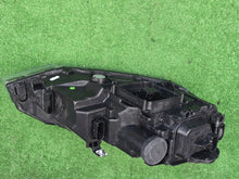 Laden Sie das Bild in den Galerie-Viewer, Frontscheinwerfer VW Polo 2G1941035B Links Scheinwerfer Headlight SCH6418457503vr