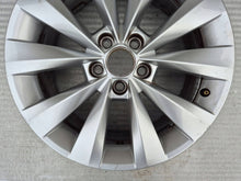 Load image into Gallery viewer, 1x Alufelge 16 Zoll 6.0" 5x112 38ET 658601025B Skoda Fabia I Rim Wheel FEL3715003024xg