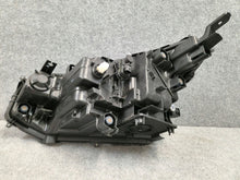 Laden Sie das Bild in den Galerie-Viewer, Frontscheinwerfer Toyota Yaris Cross 0D-312 LED Rechts Scheinwerfer Headlight SCH1539734680oq