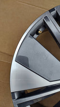 Laden Sie das Bild in den Galerie-Viewer, 1x Alufelge 19 Zoll 8.0" 5x112 45ET 5LA601025A Skoda Enyaq Rim Wheel FEL7141400277ye