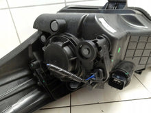 Laden Sie das Bild in den Galerie-Viewer, Frontscheinwerfer Hyundai I20 II 92102-C8000 LED Rechts Scheinwerfer Headlight