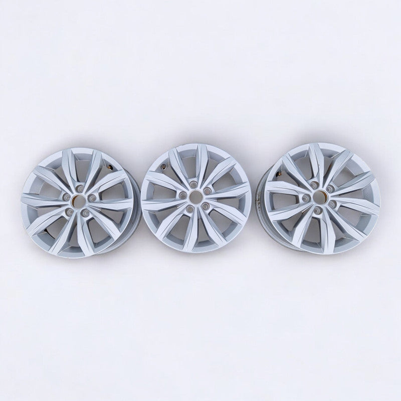 1x Alufelge 15 Zoll 5.5" 5x100 40ET Matt Silber 2G0601025 Vw Rim Wheel