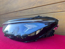 Laden Sie das Bild in den Galerie-Viewer, Frontscheinwerfer VW Passat 3J1941005 Full LED Links Scheinwerfer Headlight