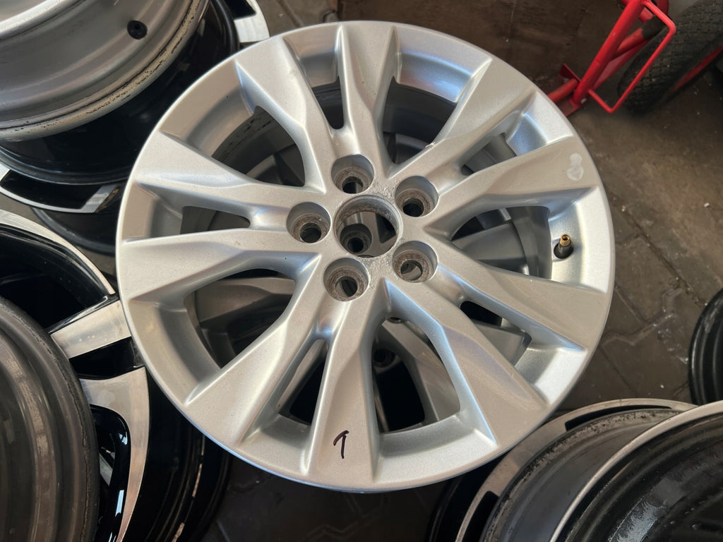 1x Alufelge 15 Zoll 5.5" 5x100 PZ406-D0670-ZC Toyota Verso Rim Wheel FEL5948053167bk