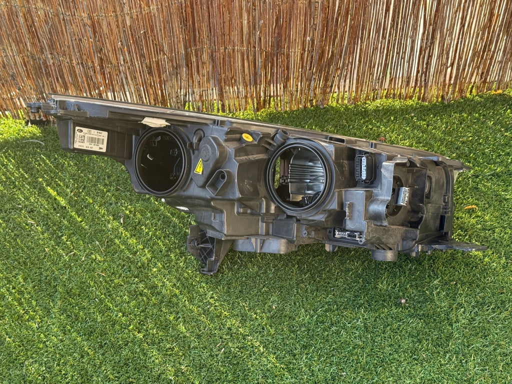 Frontscheinwerfer Ford Kuga I GV41-13D155-EH Links Scheinwerfer Headlight SCH9714763161so
