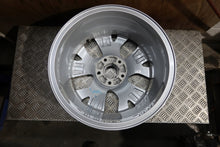 Load image into Gallery viewer, 1x Alufelge 16 Zoll 6.0" 5x108 9677089777 Citroën C4 Picasso Ii Rim Wheel FEL5195042218kw