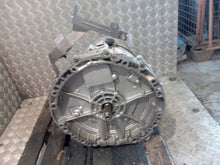 Laden Sie das Bild in den Galerie-Viewer, Getriebe Mercedes-Benz W205 724295 Automatikgetriebe Transmission Trasmissione