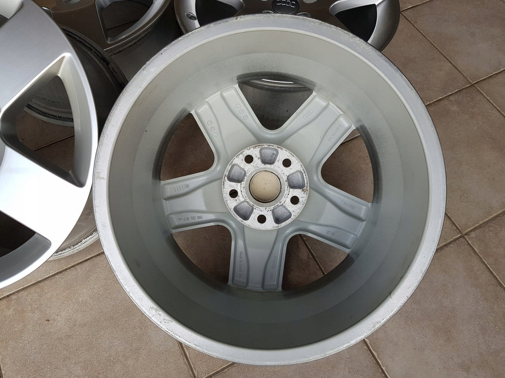 4x Alufelge 17 Zoll 7.5" 5x112 56ET Glanz Silber 8P0601025 Audi A3 Rim Wheel