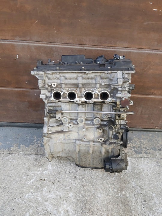 Motor Toyota Corolla P4 2ZR 1.8 2015 Hybrid Engine Unkomplett MOT9331024033oq