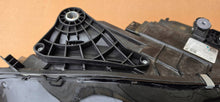 Laden Sie das Bild in den Galerie-Viewer, Frontscheinwerfer Mercedes-Benz W206 A2069062204 Rechts Scheinwerfer Headlight SCH6129738468hn
