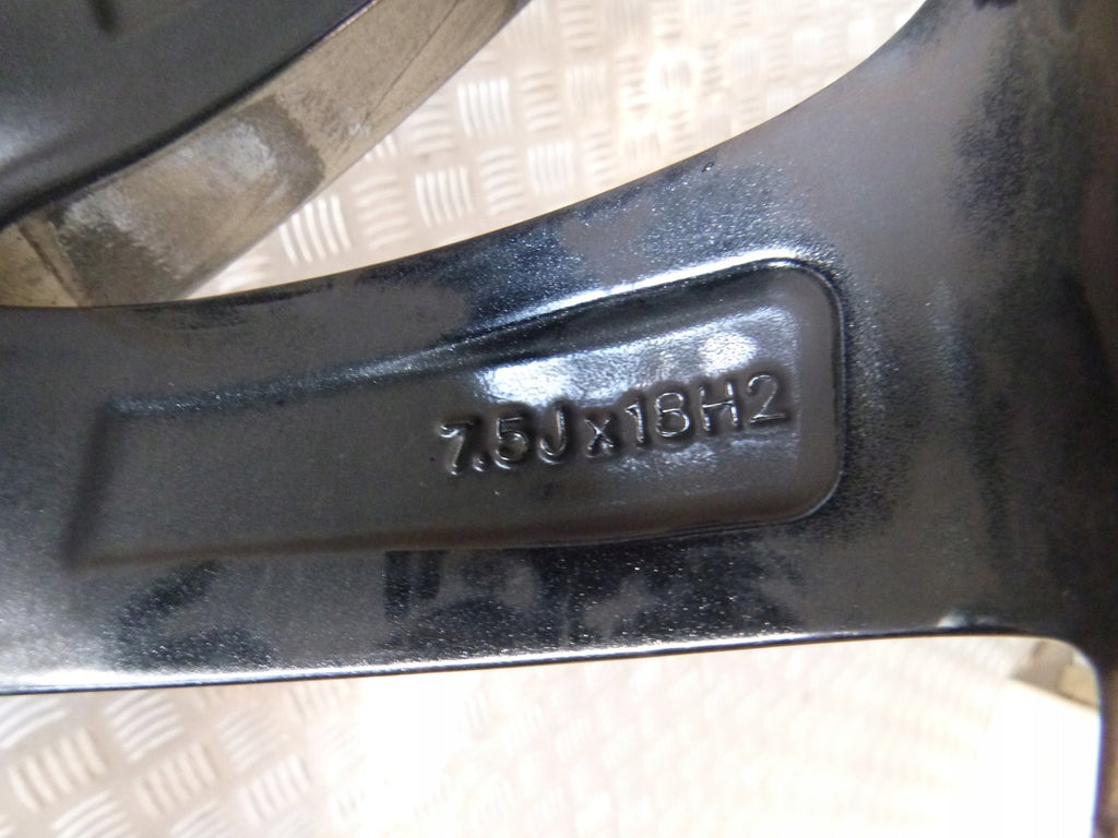 1x Alufelge 18 Zoll 7.5" 5x112 48ET 5E3601025 Skoda Octavia Rim Wheel