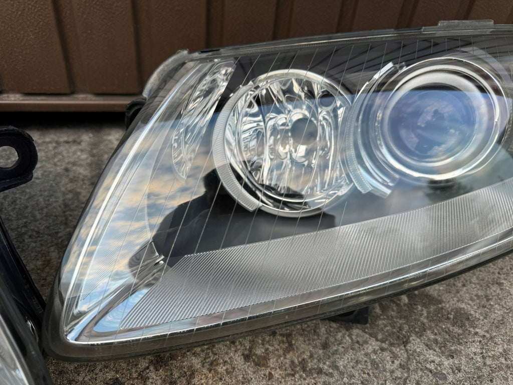 Frontscheinwerfer Audi A6 C6 Ein Stück (Rechts oder Links) Headlight