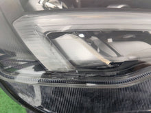 Laden Sie das Bild in den Galerie-Viewer, Frontscheinwerfer Ford Focus JX7B-13E014-CE JX7B-13E014CEJX7B13E014 LED Rechts SCH9254794873nr