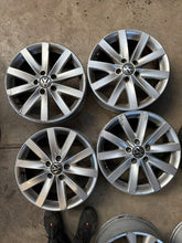 Laden Sie das Bild in den Galerie-Viewer, 4x Alufelge 18 Zoll 7.5" 5x112 51ET 5KO601025AF VW Rim Wheel FEL7335269674lb