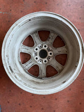 Load image into Gallery viewer, 1x Alufelge 17 Zoll 8.0" 5x120 34ET Glanz Silber 6856893 BMW 3 F34 Rim Wheel FEL9146884480me