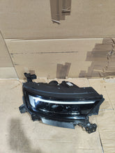 Laden Sie das Bild in den Galerie-Viewer, Frontscheinwerfer Opel Mokka 9847939680 9847939180 Full LED Ein Satz Headlight SCH5793263122wo