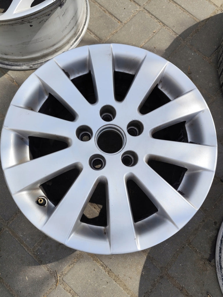 1x Alufelge 16 Zoll 7.0" 5x112 Glanz Silber 3C0601025AD VW Passat Rim Wheel FEL7500680893zz
