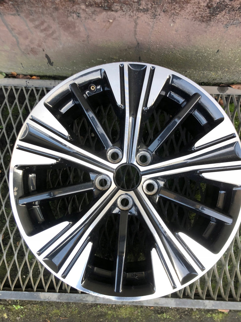 1x Alufelge 18 Zoll 7.0" 5x114.3 38ET 4250D789 Mitsubishi Eclipse Cross FEL5830277933lv