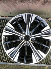 Laden Sie das Bild in den Galerie-Viewer, 1x Alufelge 18 Zoll 7.0" 5x114.3 38ET 4250D789 Mitsubishi Eclipse Cross FEL5830277933lv