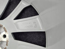 Load image into Gallery viewer, 1x Alufelge 20 Zoll 8.0" 5x112 45ET Glanz Silber 5LA601025H Skoda Enyaq Iv FEL7402227211yt