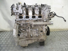 Laden Sie das Bild in den Galerie-Viewer, Motor Mercedes-Benz W205 274920 2.0 CGI Hybrid Engine Unkomplett MOT4360465663sy