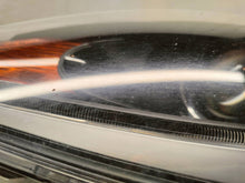 Load image into Gallery viewer, Frontscheinwerfer Toyota Aygo Vorderseite Scheinwerfer Headlight SCH5287048982uq
