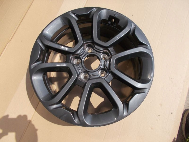 1x Alufelge 16 Zoll 6.5" 5x110 40ET Glanz Schwarz 735624966 Fiat 500x Rim Wheel