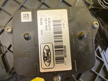 Laden Sie das Bild in den Galerie-Viewer, Frontscheinwerfer Ford Kuga GV41-13D155-EC Xenon Links Scheinwerfer Headlight SCH9682881929jd