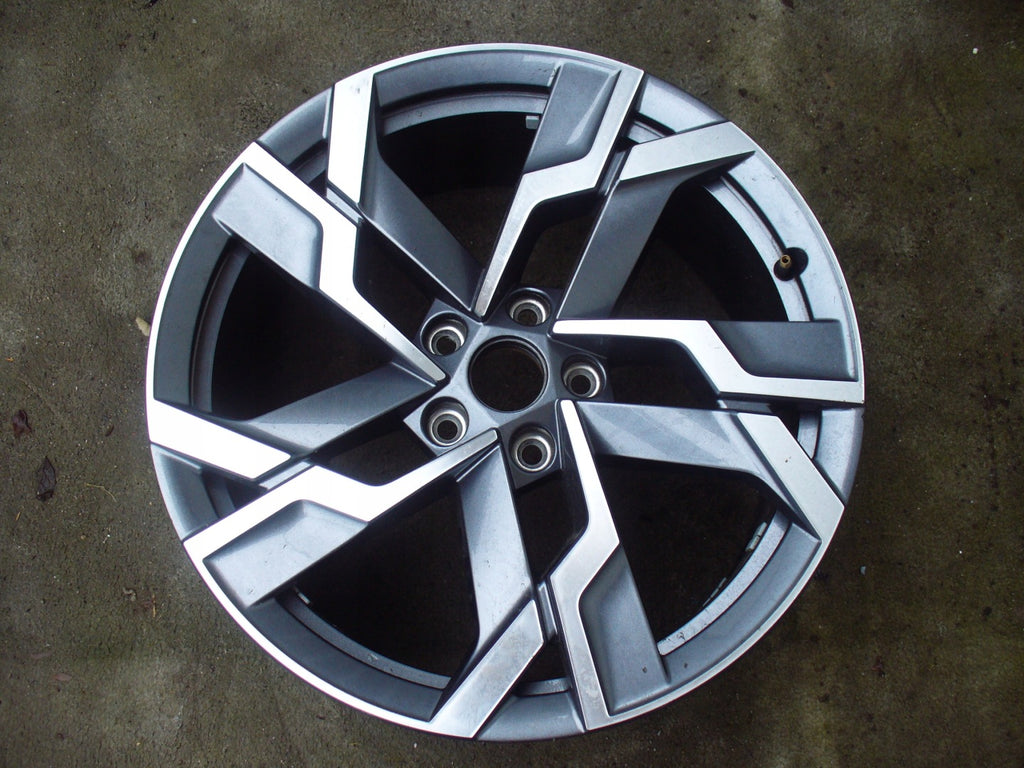 1x Alufelge 19 Zoll 8.0" 5x112 45ET 57A601025AE Skoda Karoq Rim Wheel FEL2343898810qm