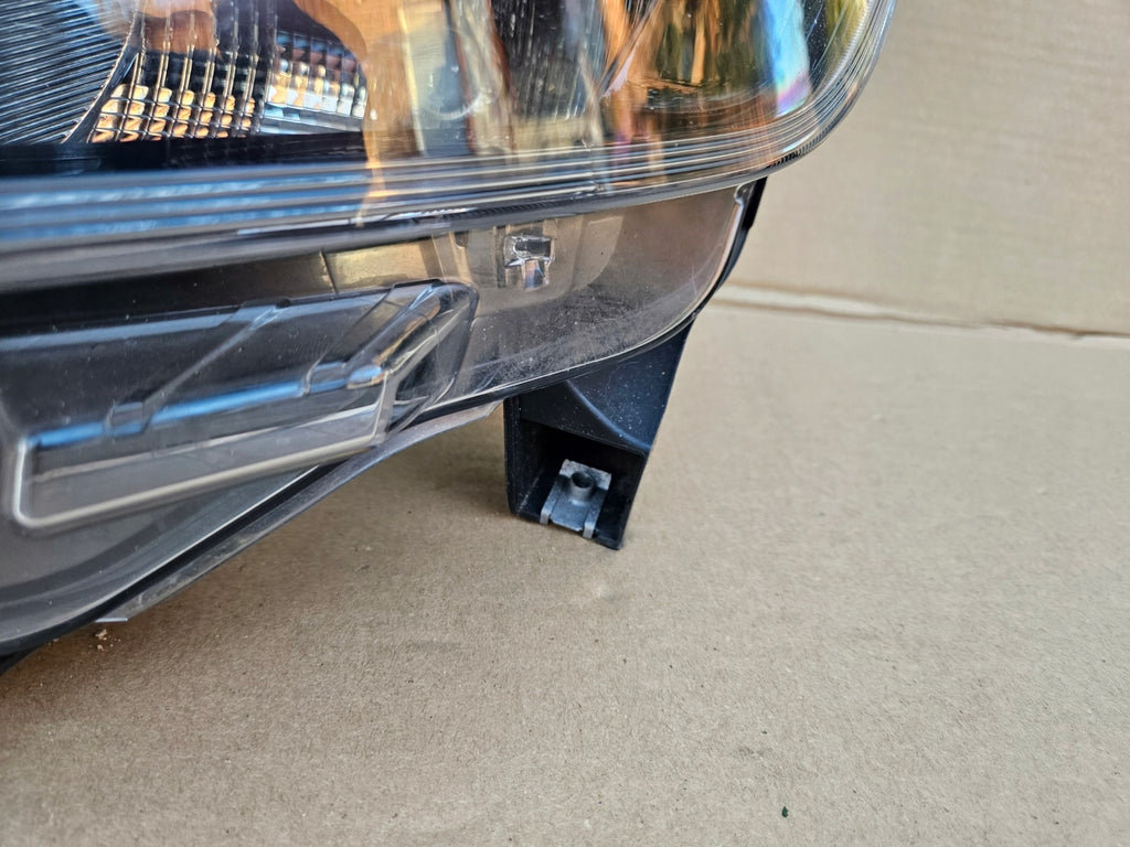 Frontscheinwerfer Citroën Berlingo 9816824880 Links Scheinwerfer Headlight SCH1311330085et