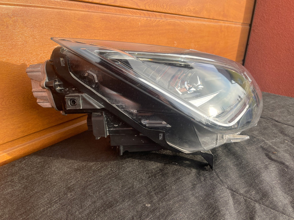 Frontscheinwerfer Seat I Ibiza V 6F1941008L Rechts Scheinwerfer Headlight SCH6309535277bt