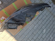 Laden Sie das Bild in den Galerie-Viewer, Frontscheinwerfer Opel Zafira C 39009022 Rechts Scheinwerfer Headlight SCH5051305529fc