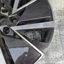 Load image into Gallery viewer, 1x Alufelge 19 Zoll 8.0" 5x112 45ET Glanz Schwarz 3V0601025BA Skoda Superb FEL4618722827bt