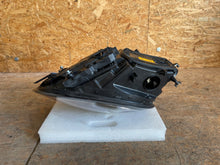 Laden Sie das Bild in den Galerie-Viewer, Frontscheinwerfer Porsche Carrera 99163113211 991631132 Xenon Rechts Headlight SCH8959071089qq