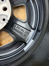 Laden Sie das Bild in den Galerie-Viewer, 1x Alufelge 17 Zoll 7.5" 5x112 43ET 6898036 BMW 1 Rim Wheel FEL3723641032ph