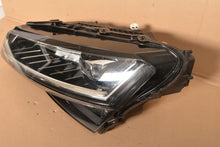 Laden Sie das Bild in den Galerie-Viewer, Frontscheinwerfer Skoda Superb III 11502030000 48602134519 LED Links Headlight SCH6534515168bc