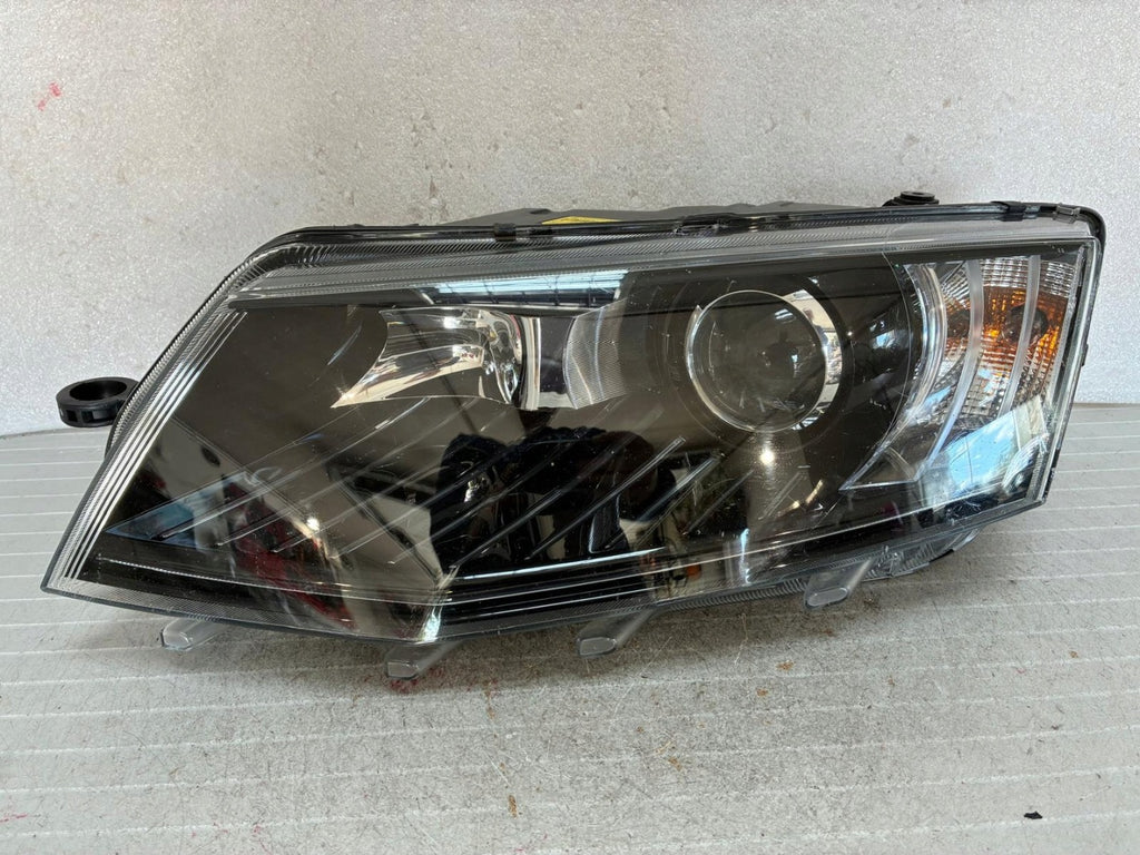 Frontscheinwerfer Skoda Octavia III 5E1941015B Xenon Links Headlight SCH7162526496ih